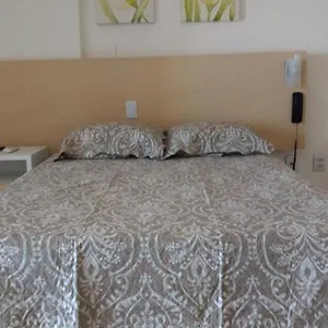 Paradise Flat Apart-hotel